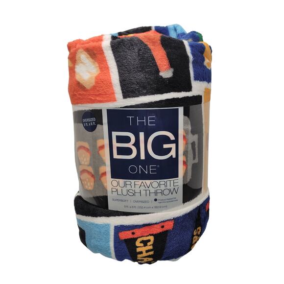 The Big One Tailgating Oversized Plush Throw - Picture 1 of 6